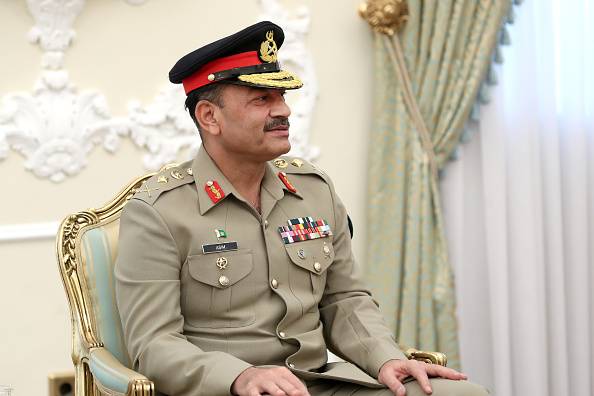 فیلڈ مارشل عاصم منیر کے بارے میں پاکستان کے صدر بننے کی باتیں بے بنیاد ہیں: ڈی جی آئی ایس پی آر