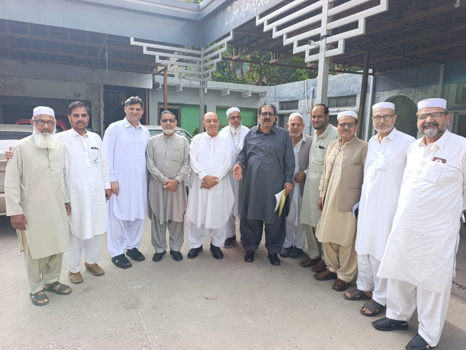 شیخ ملتون ریذیڈنس سو سائٹی کے عہدیداروں کی پراجیکٹ ڈا ئر یکٹر ایم ڈی اے سے ملاقات