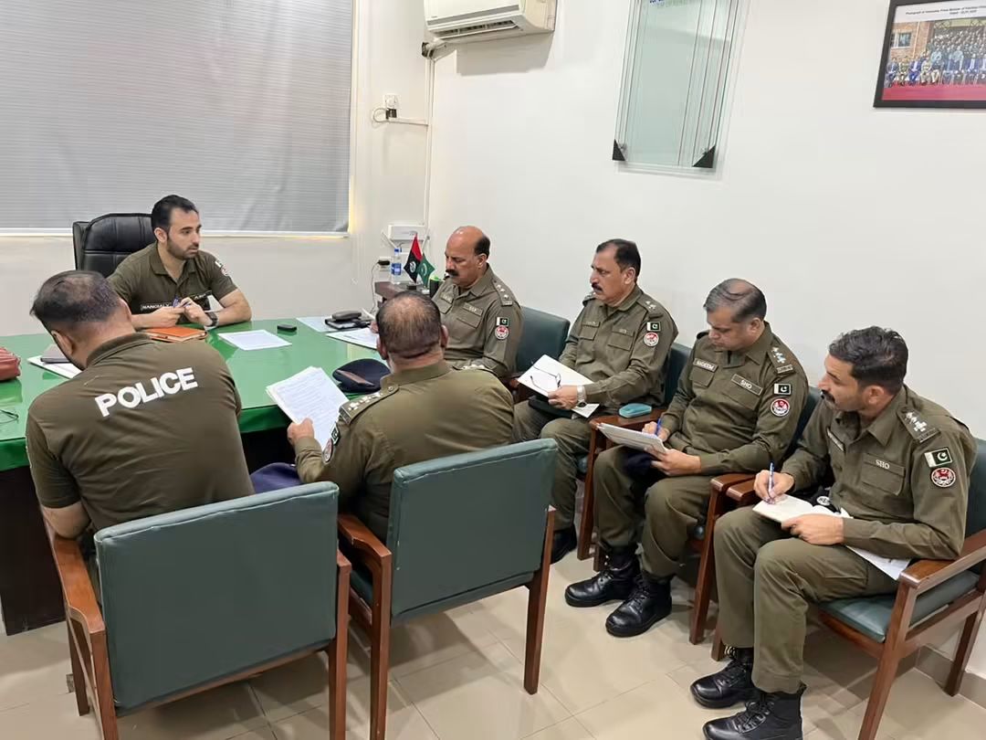 اے ایس پی نجیب اللہ خان ننگیالے کی کرائم و سیکیورٹی کے حوالے سے اہم میٹنگ