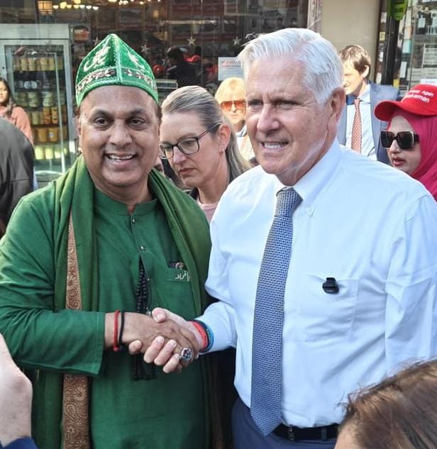 نیویارک کے ری پبلکن گورنر امیدوار بروس بلیک مین کی بروکلین میں صوفی بزرگ حضرت بابا فرید گنج شکرؒ کے پوتے فقیر قاسم فریدی سے ملاقات*